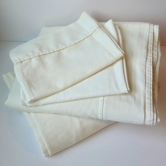 Pottery Barn Other - POTTERY BARN Queen Grand Organic Percale Sheets, Ivory - 2 Std Cases/Fitted/Flat